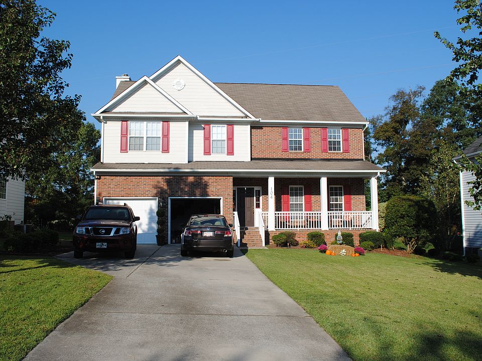 1st image of 104 Stoney Dr