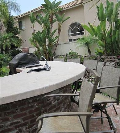 Outdoor Entertaining Area