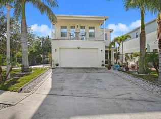 6212 Lottie Ln, Lake Worth, FL 33462