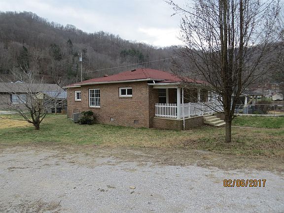 3rd image of 4410 S Us Highway 421
