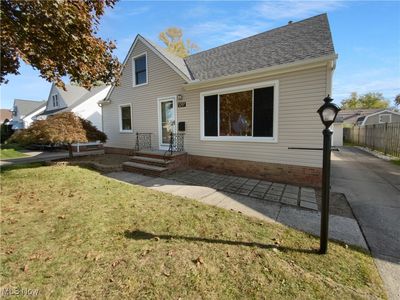 1297 E Miner Rd, Mayfield Heights, OH, 44124