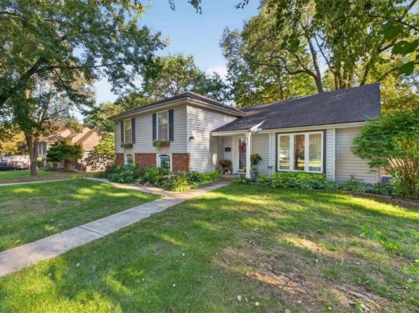 611 W Santa Fe Trl, Kansas City, MO 64145
