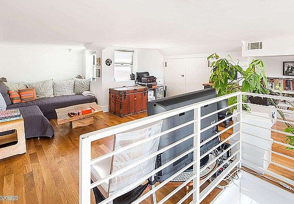 3rd image of 610 Union Ave #3A