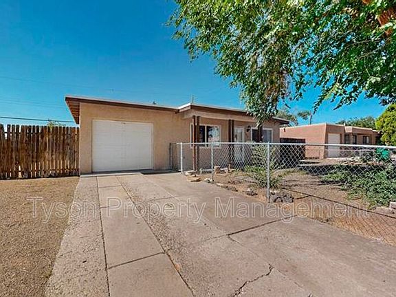 3rd image of 5932 Avenida La Barranca NW