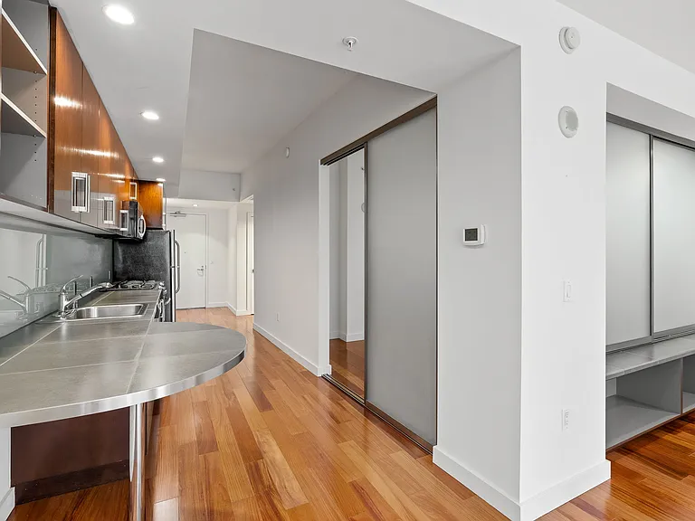 910 Lenora St #S304 — Photo 20