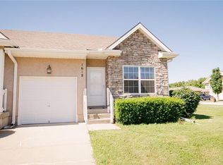 1618 Ridgeway Dr, Raymore, MO 64083