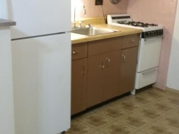 5th image of 4145 Magnolia Ave APT 19
