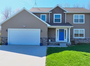 2578 White Pine Trl, Mount Pleasant, MI 48858