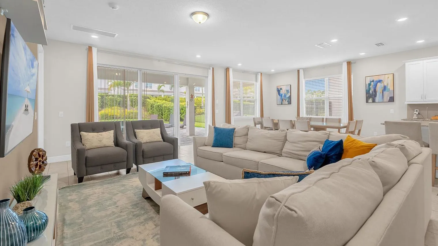 8 bed, 6.0 bath, 3605 sqft, $7,002 — Photo 1