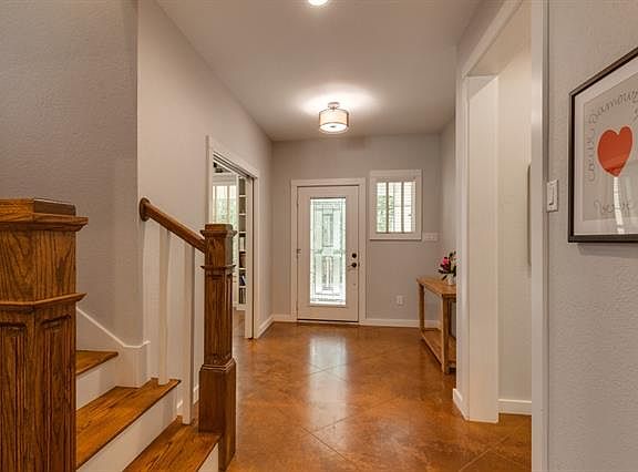 5th image of 5954 Lake Way Mews