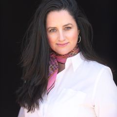Oona Cree