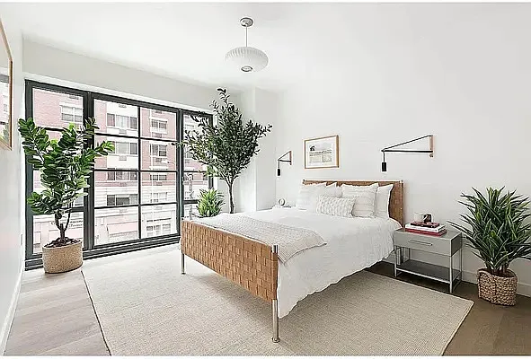 Rented by Corcoran | media 21