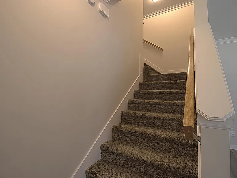 38 Griffin Rd — Photo 11
