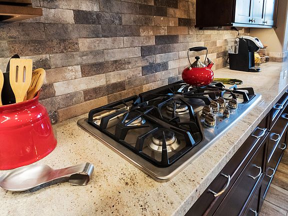 5 burner gas cook-top