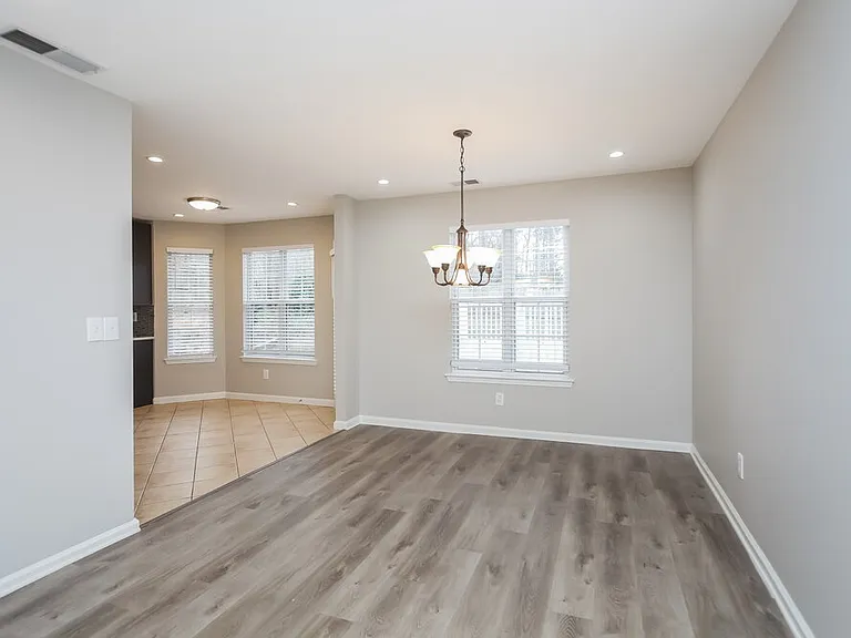 4040 Brookfield Way — Photo 5