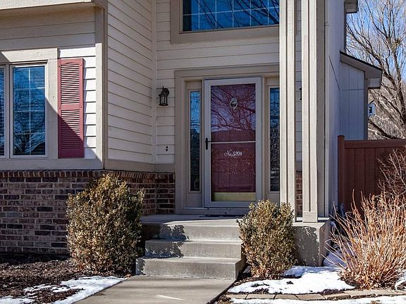 5204  Harvard Lawrence, KS listing photo #4