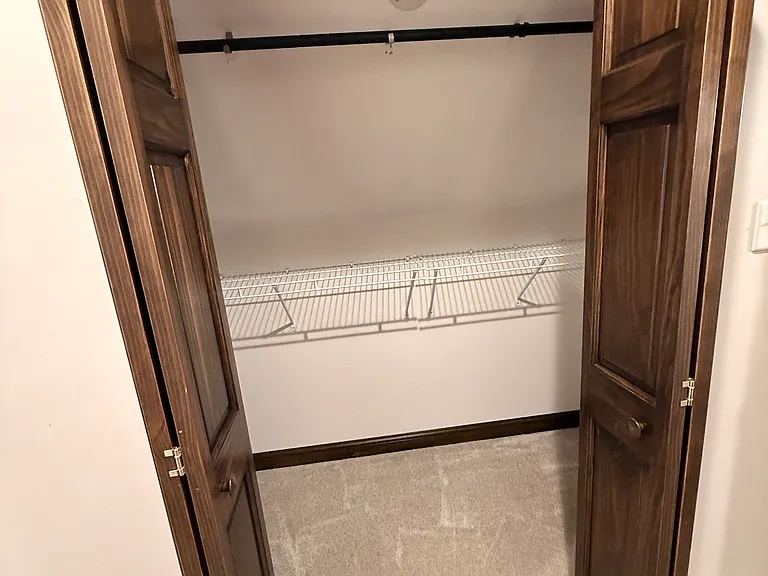 906 Summit Rd — Photo 25