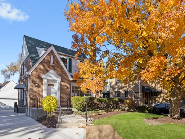 727 Selborne Rd, Riverside, IL 60546