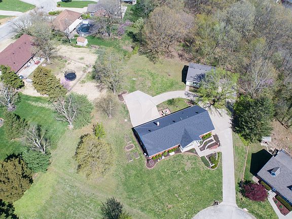 5th image of 118 Woodridge Dr