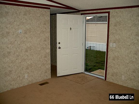 5th image of 66 Bluebell Ln