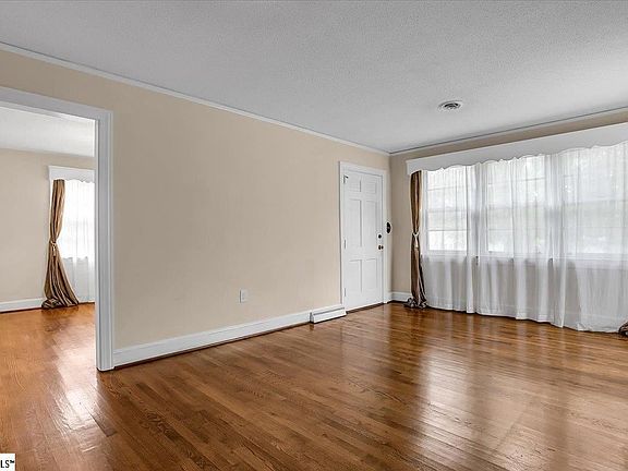 5th image of 31 Buena Vista Ave