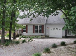 6310 Corbin Ct, Gloucester, VA 23061