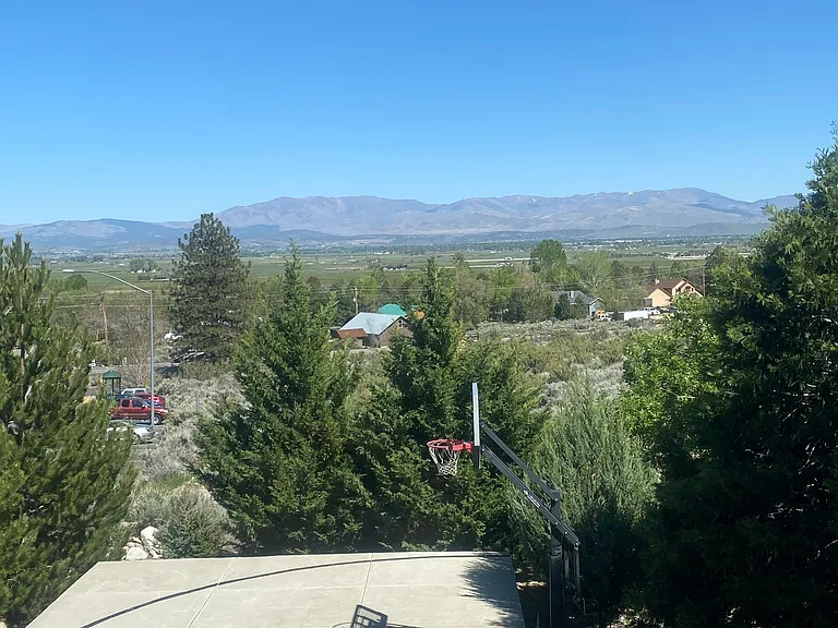 Sierra Shadows Ln — Photo 15