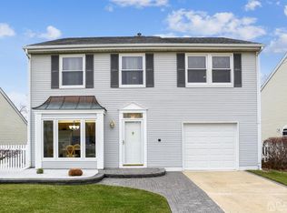 62 Rice Run, East Brunswick, NJ 08816