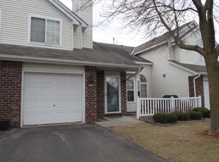 549 Old Steine Cir, New Brighton, MN 55112