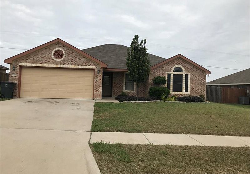 1st image of 9604 Diana Dr