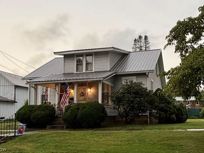 475 E Bell Ave, McConnelsville, OH, 43756