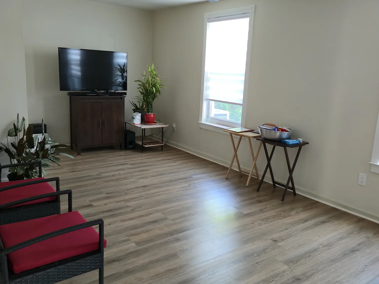 3 bed, 2.5 bath, 2052 sqft, $2,900 — Photo 4