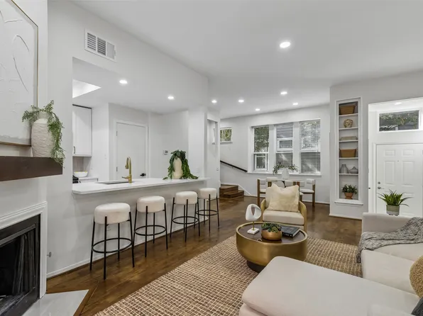4006 Holland Ave APT B, Dallas, TX 75219