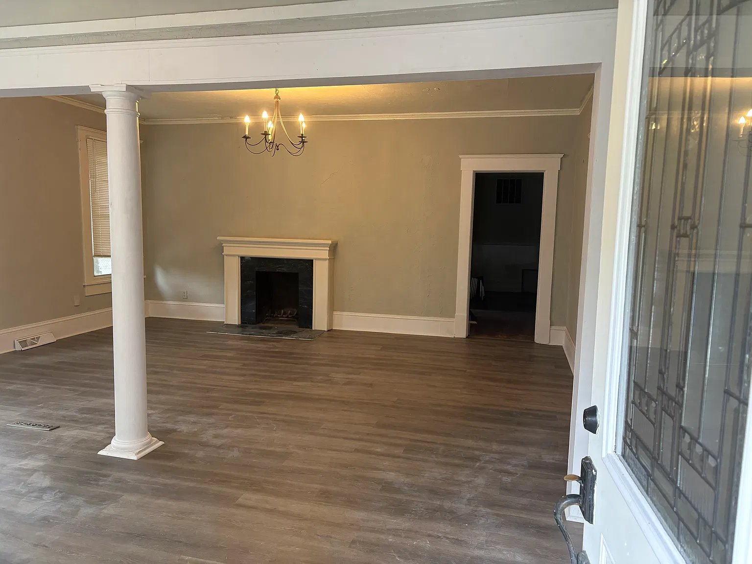 3 bed, 1650 sqft, $2,700 — Photo 2