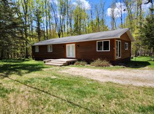 3611 N Three Mile Rd, Hessel, MI 49745