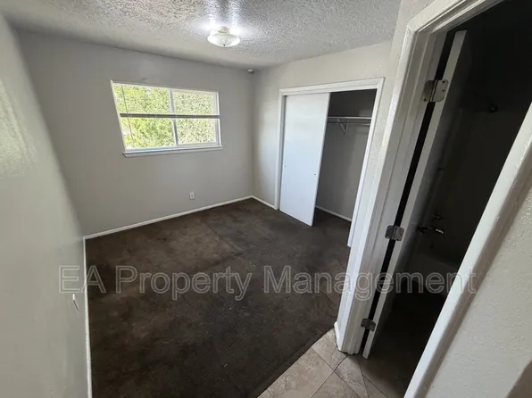 433 Louisiana Blvd SE APT 10, Albuquerque, NM 87108