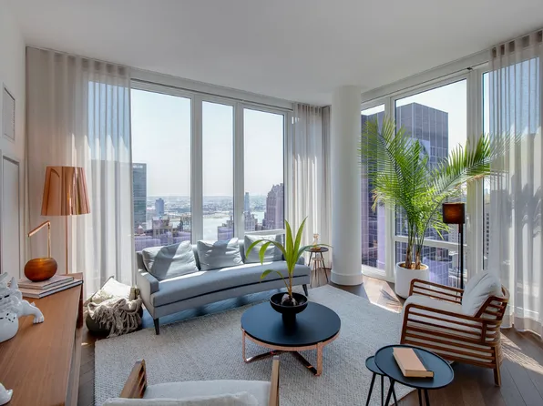 222 East 44th Street 14E image 3 of 9