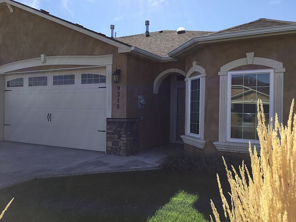 1st image of 9310 Majestia Ln