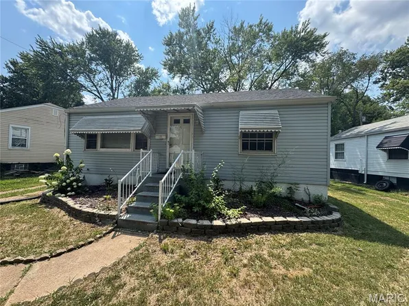 7804 Utica Dr, Saint Louis, MO 63133