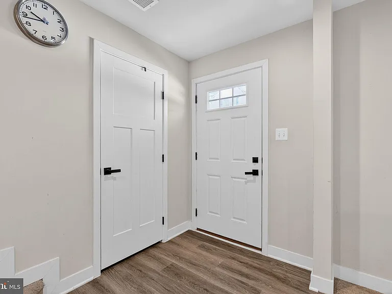 9599 Tall Oaks Rd — Photo 14