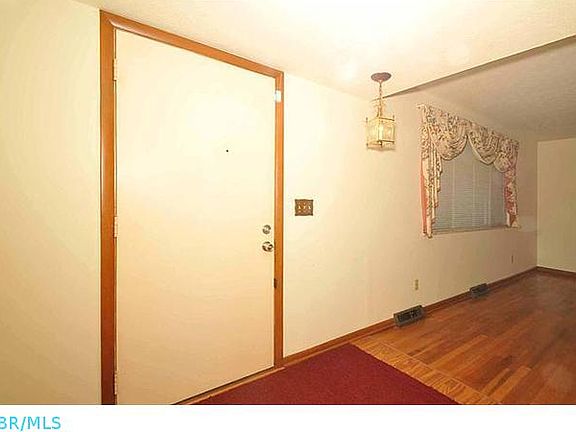 3rd image of 1645 Penworth Dr