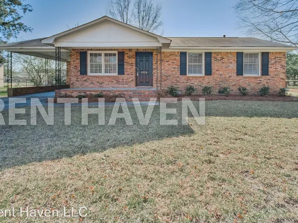 1213 Belton Ct, Camden, SC 29020