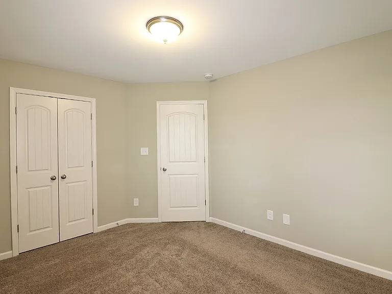 1804 Gentle Bend Way — Photo 32