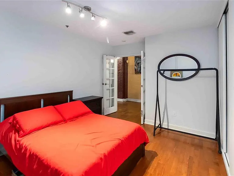 62 W Colonial Dr #301 — Photo 20