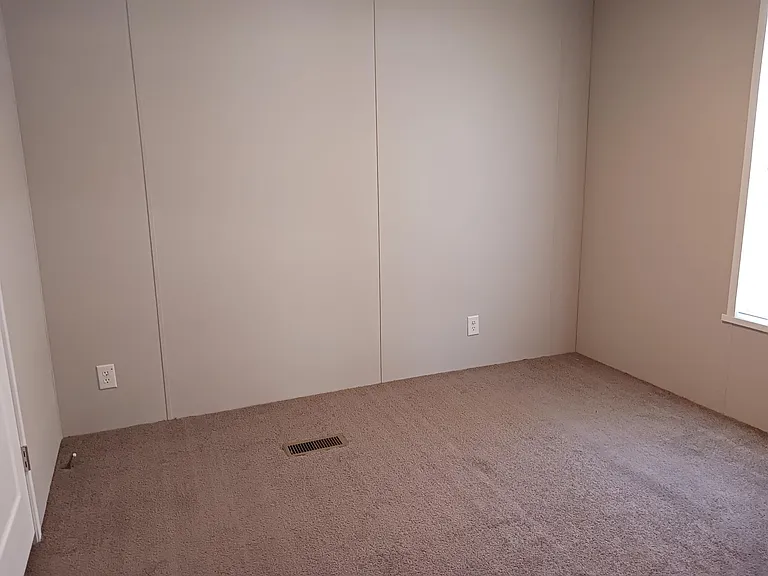 111 Orchid Dr #111 — Photo 8