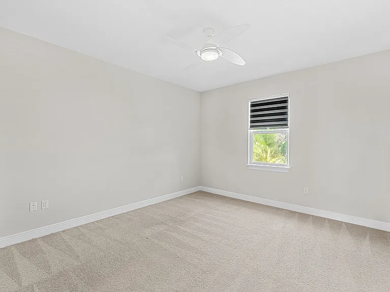 1011 Steven Patrick Ave — Photo 13