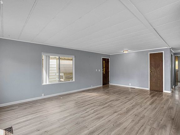 5th image of 4407 SE Roethe Rd Unit 49