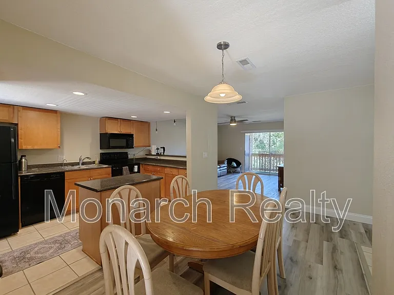 1810 NW 23rd Blvd #165 — Photo 16