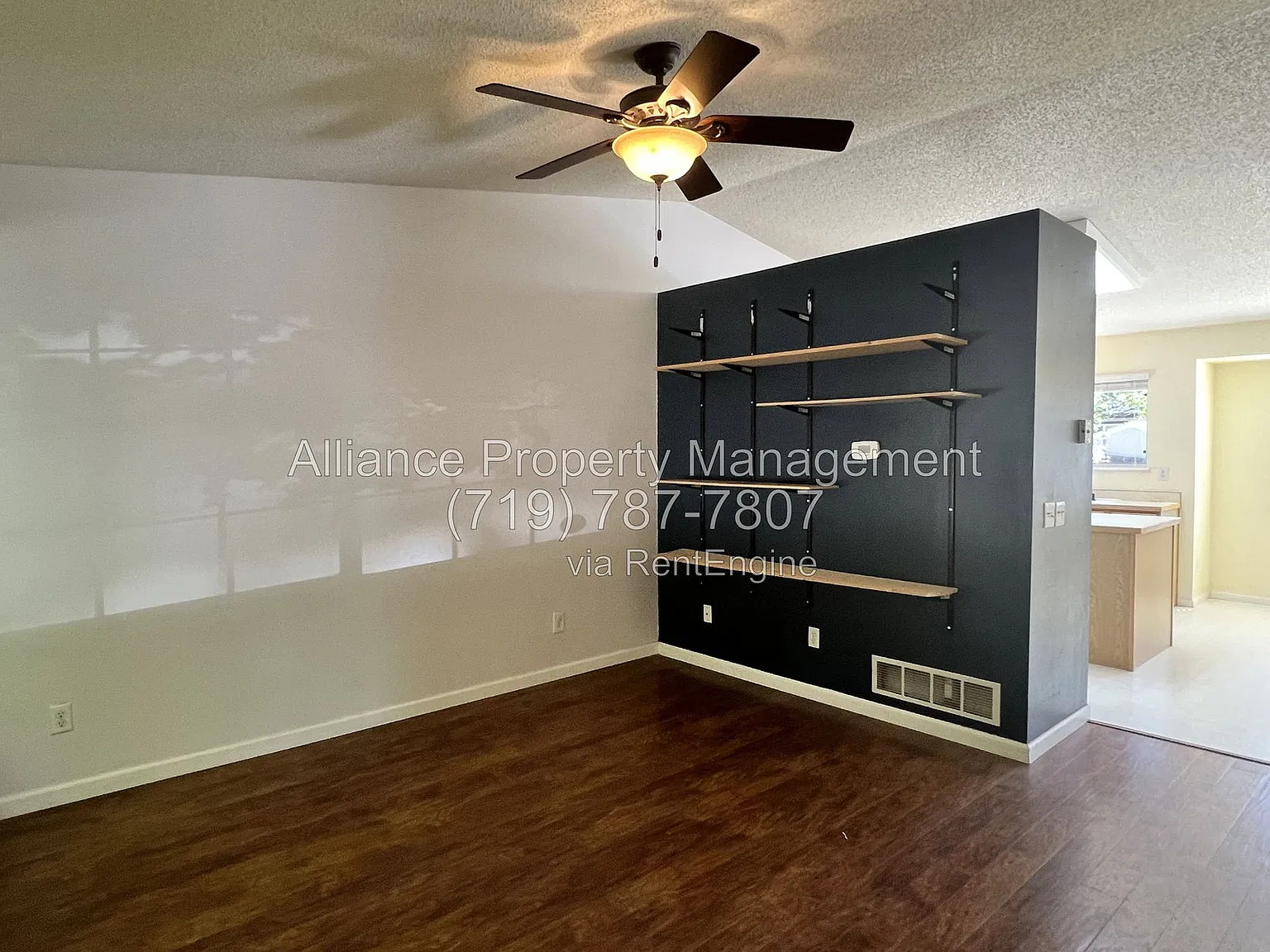 4 bed, 3.0 bath, 1826 sqft, $2,195 — Photo 3