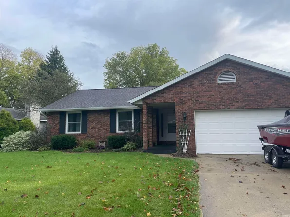 307 Eugene Dr, Middlebury, IN 46540